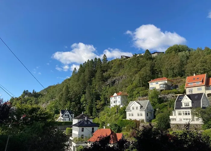 דירה Kjellerleilighet - Naert Haukeland Sykehus. *